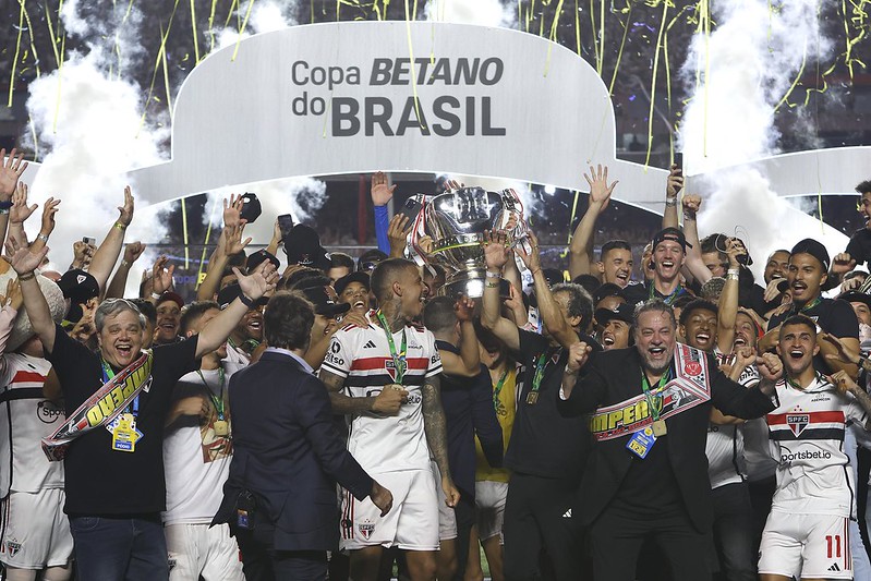 São Paulo empata com o Flamengo e é campeão da Copa do Brasil 2023