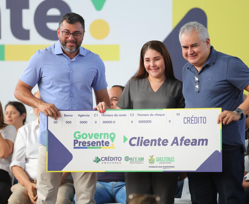 Wilson Lima participa da 13ª edição do Governo Presente com serviços ofertados pela Carreta da Saúde, na zona leste