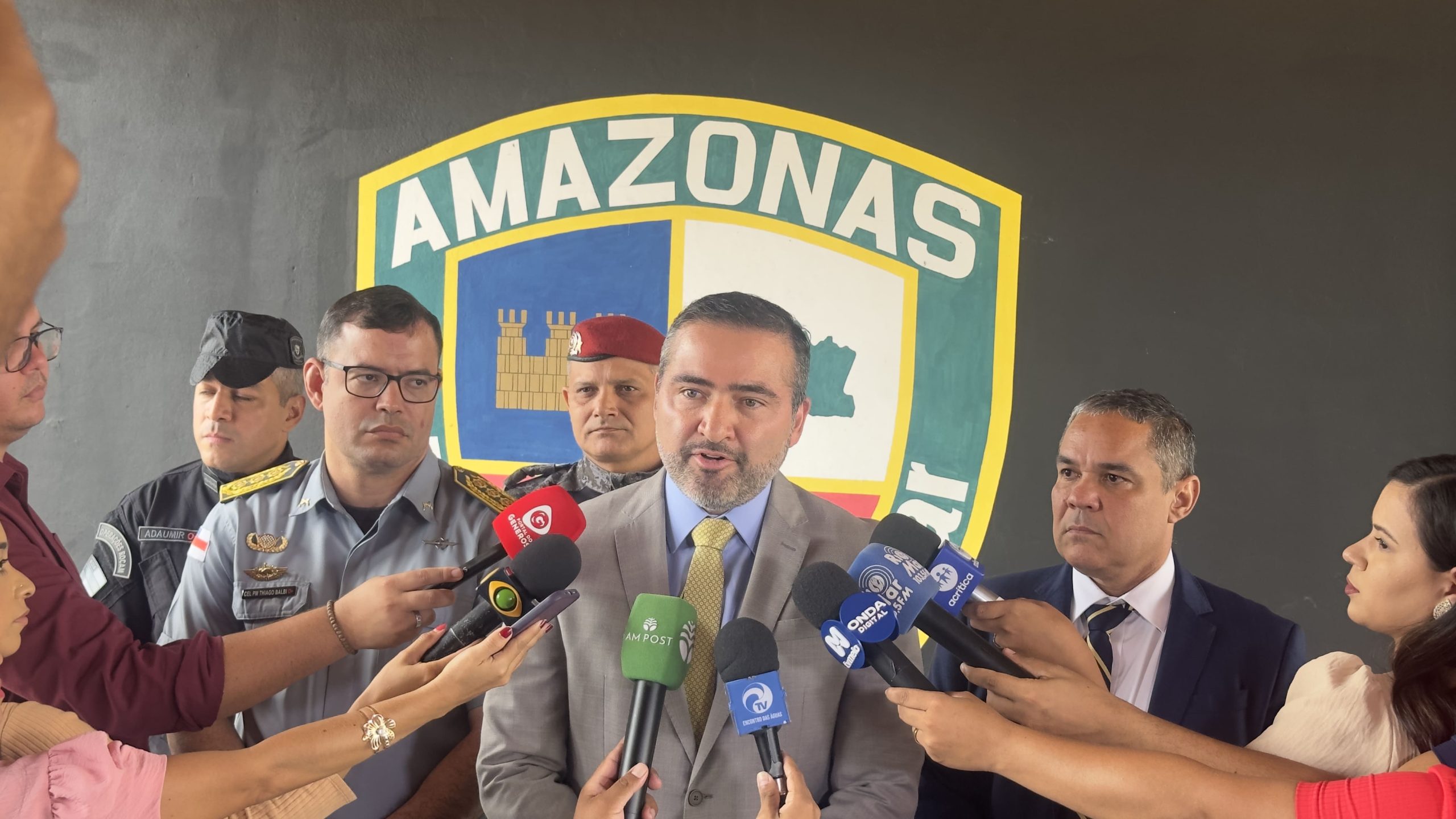 Em ação conjunta no Iranduba, Polícia Militar do Amazonas e Polícia Federal apreendem mais de 2,1 toneladas de drogas