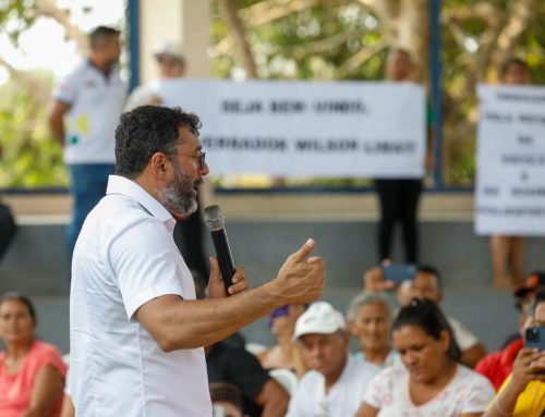 Governador Wilson Lima entrega títulos definitivos e destaca investimentos em infraestrutura para comunidades rurais de Parintins