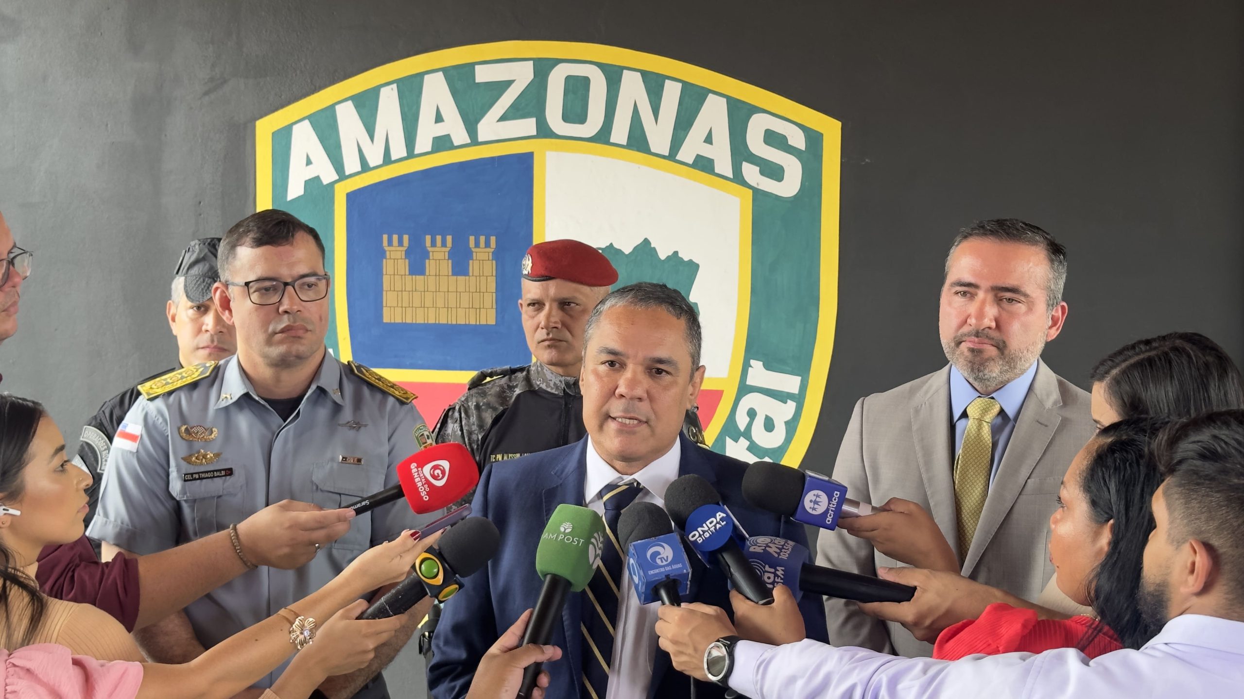 Em ação conjunta no Iranduba, Polícia Militar do Amazonas e Polícia Federal apreendem mais de 2,1 toneladas de drogas