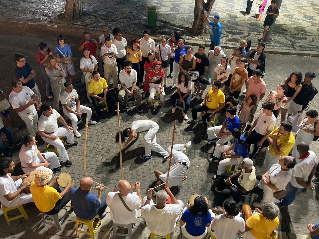 Dois projetos contemplados pela Lei Paulo Gustavo promovem atividades envolvendo capoeira 